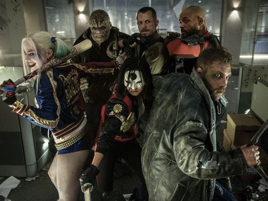 suicide squad versi tengkorak