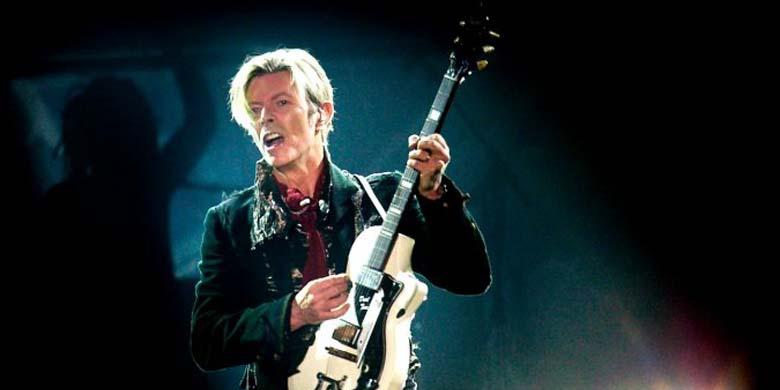 David Bowie - Sosok pertama yang jual lagu di internet DAFUNDA