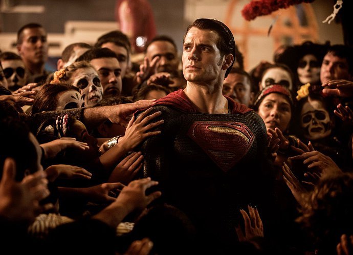 wb akan buat man of steel 2