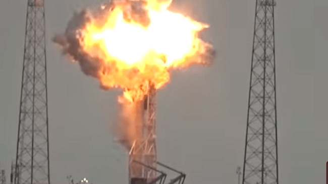 Inilah Video Detik-detik Meledaknya Roket Pembawa Satelite Facebook 16 Inilah Video Detik-detik Meledaknya Roket Pembawa Satelite Facebook