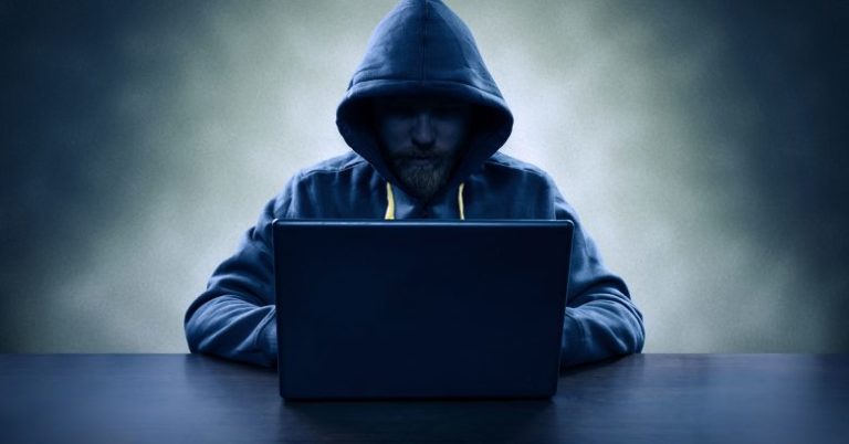 Negara Ini Akan Memenjara Gamer yang Ketahuan Ngecheat