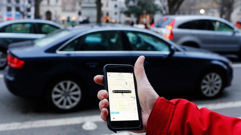 Punya Teknologi Anti Razia, Transportasi Online Uber Jadi Incaran Polisi