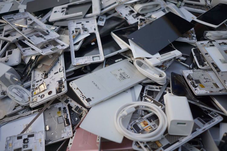 pemusnahan ribuan smartphone oppo
