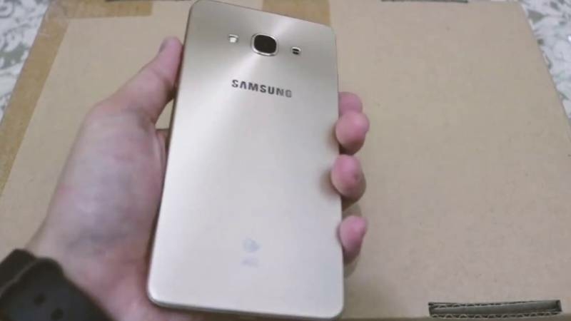Spesifikasi Samsung Galaxy J3 Pro Smartphone 2 Jutaan Dafunda Com