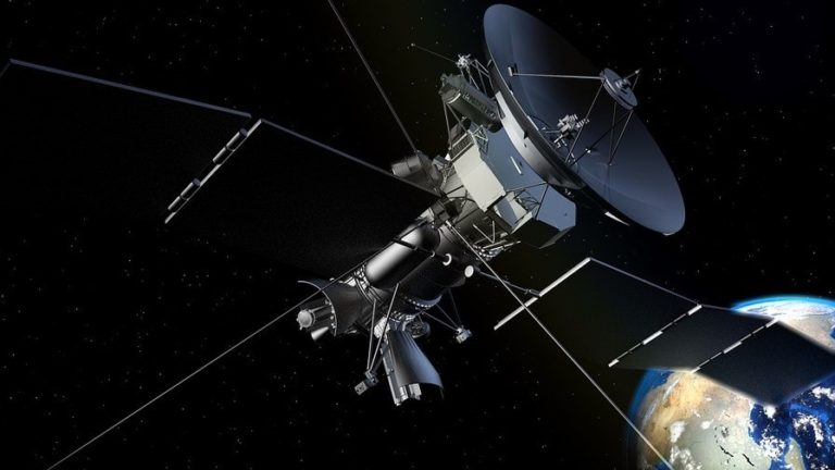 satelit Indonesia di hack