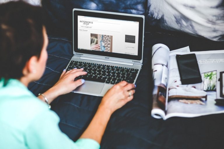 cek spesifikasi laptop