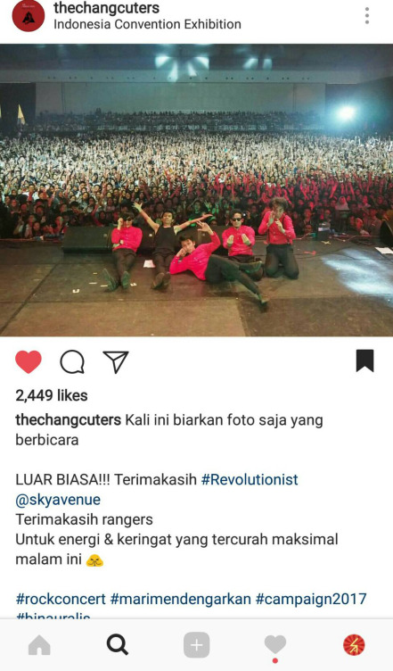 The Changcuters foto bersama pengunjung Sky Avenue 2017