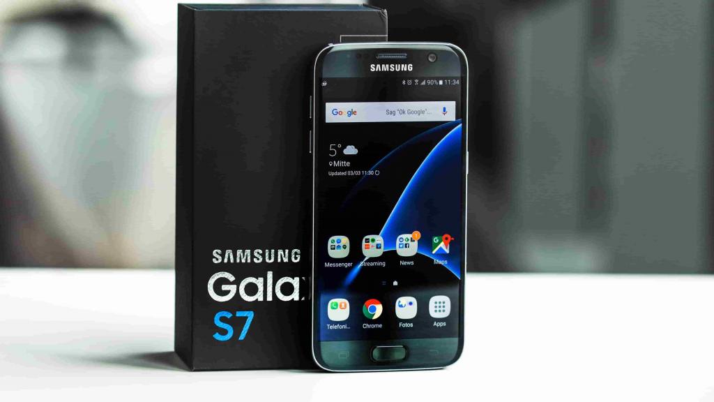 Harga Terbaru Smartphone Samsung Dafunda.com (2)