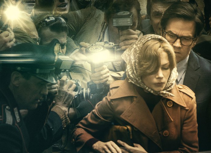 Poster Baru All The Money In The World