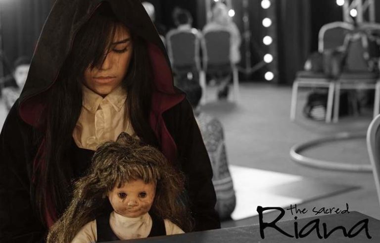 10 Meme The Sacred Riana Bikin Figur Seremnya Jadi Lucu Abis!