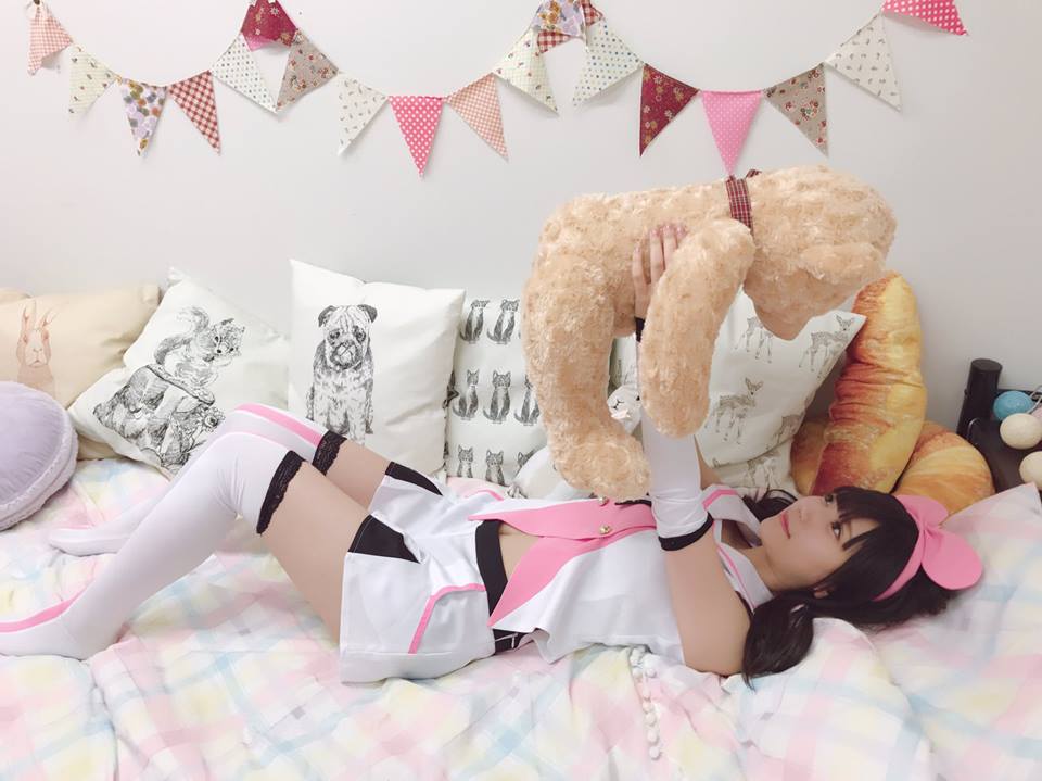 Idol Cantik Yamada Marina, Bercosplayer Menjadi Kizuna Ai ! 10