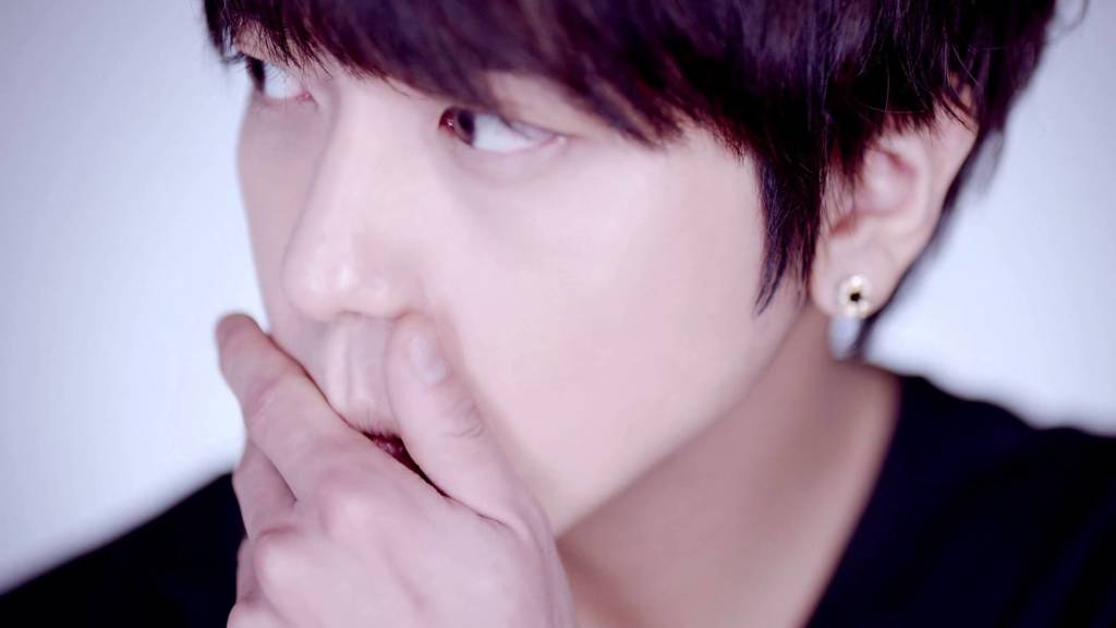 Yonghwa CNBLUE Resmi Dikeluarkan Dari Universitas Kyung Hee!
