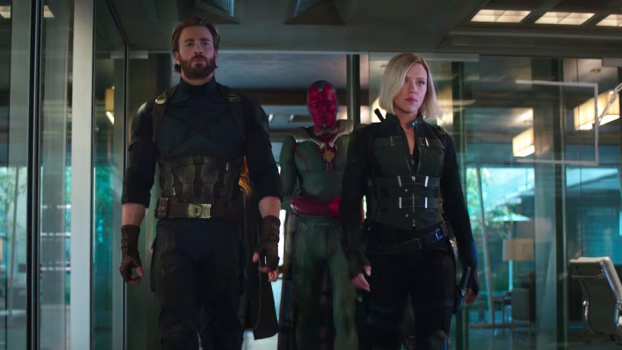 Adegan yang memperlihatkan Captain America bersama Black Widow dan Vision menimbulkan beberapa teori terkait orang-orang di belakang mereka. Ada yang menduga Scarlet Witch, Winter Soldier, dan Falcon bersama mereka. Namun beberapa juga menduga sosok tersebut adalah Captain Marvel.