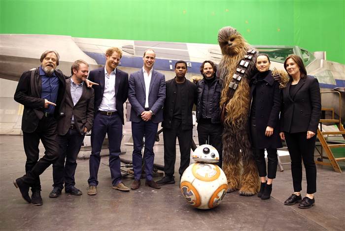 Ternyata Pangeran William Dan Harry Tidak Muncul Di Star Wars The Last Jedi! Dafunda Com 1