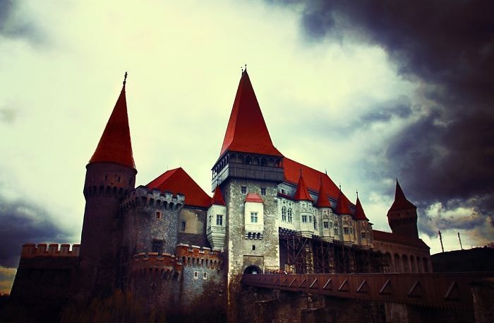 Corvin Castle, Rumania