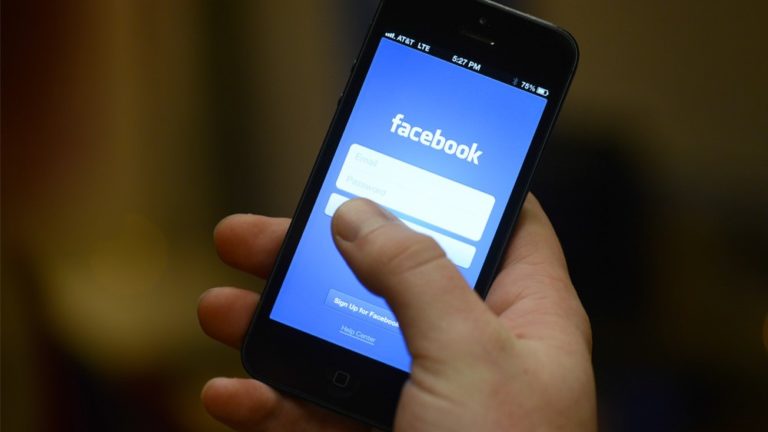 Inilah Penyebab Krisis Hantui Facebook dan Mark Zuckerberg