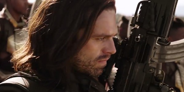 Bucky Barnes Lengan Emas
