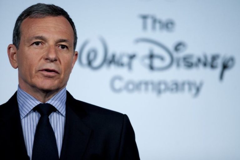 CEO Disney Bob Iger Punya Rencana Terhadap X-Men, Fantastic Four, Deadpool dan Aset Fox Lainnya