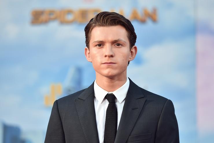 Tom Holland Berikan Jadwal Tayang Trailer Spider-Man: Far 