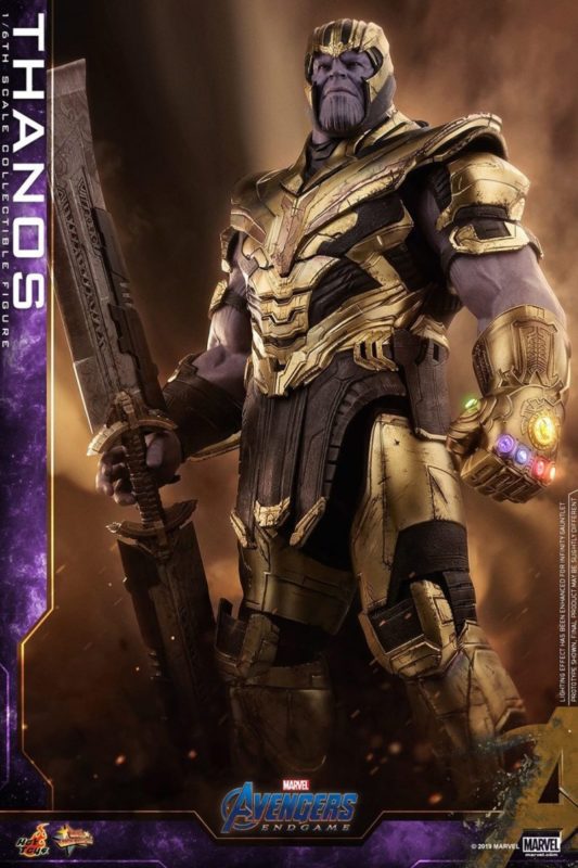 Hot Toys Perlihatkan Armor dan Pedang Thanos dalam Avengers: Endgame