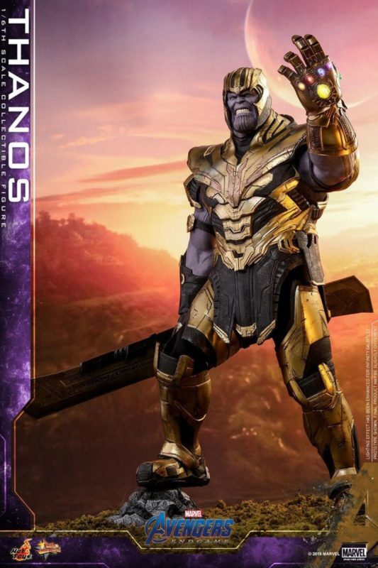 Thanos Hot Toys