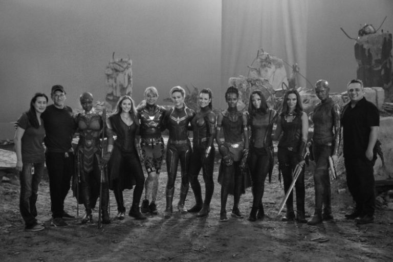 Superhero Wanita Marvel Bersatu Dalam Foto BTS Avengers: Endgame 9 Superhero Wanita Marvel Bersatu Dalam Foto BTS Avengers: Endgame