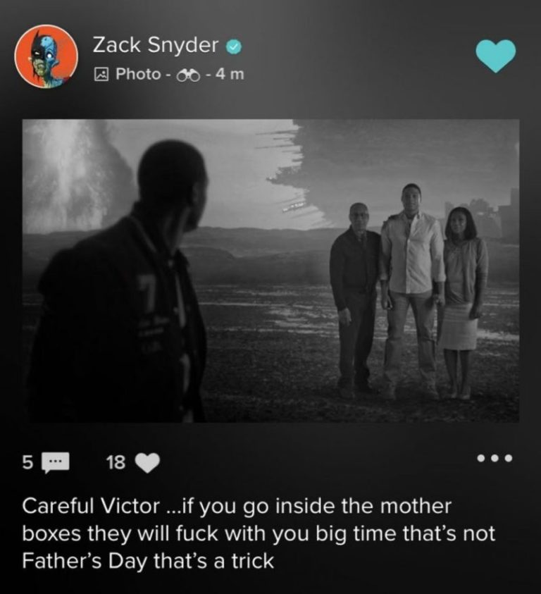 Justice League Snyder Cut Perlihatkan Potret Cyborg dan Keluarganya dalam Mother Box