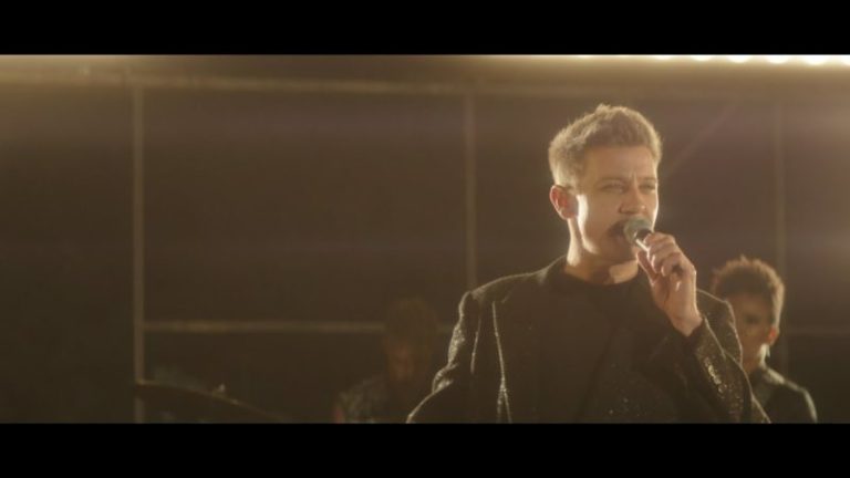 Terjun Ke Dunia Musik, Jeremy Renner Rilis Single Terbarunya