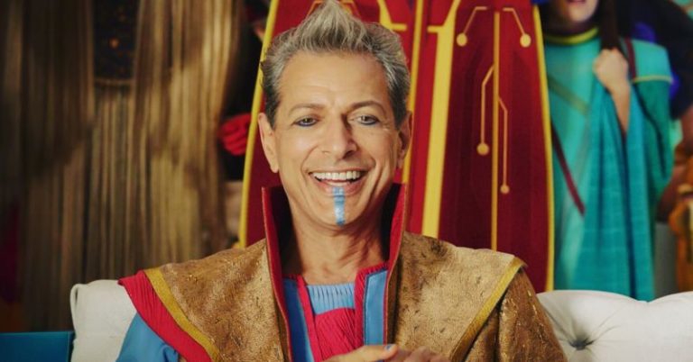 Jeff Goldblum Akan Kembali Sebagai Grandmaster di Thor: Love and Thunder