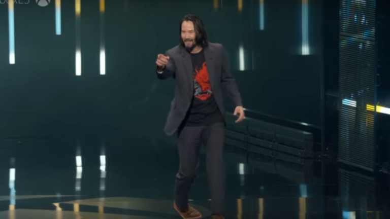 Teriak-Teriak ke Keanu Reeves, Orang Ini Dihadiahi Game Cyberpunk 2077 Collector’s Edition Gratis