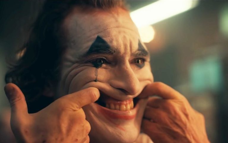 Review Awal Joker Puji Penampilan Joaquin Phoenix