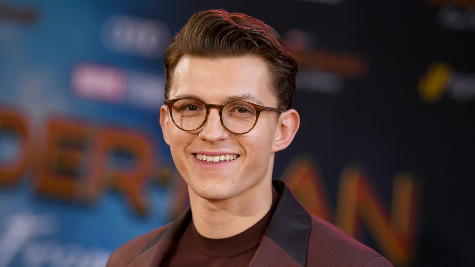 Spider Man Resmi Kembali Ke MCU Begini Tanggapan Tom Holland Dafunda