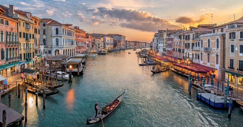 1 Tempat Wisata Di Venice Italia Yang Sangat Menarik Dikunjungi