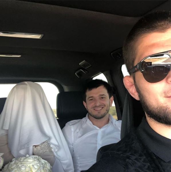 10 Fakta Tentang Khabib Nurmagomedov, Petarung Muslim Yang Berhasil Kalahkan McGregor! Pernah Jadi Supir Pasangan Pengatin