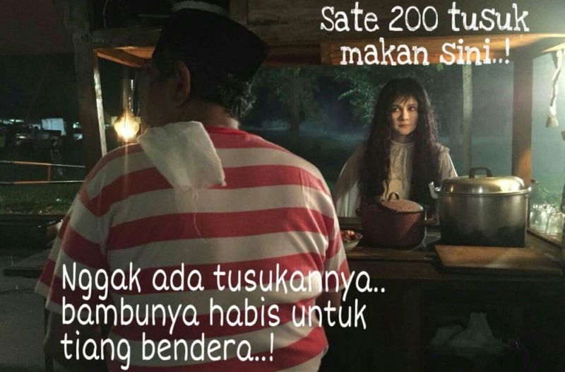 10 Meme Lucu 'Suzanna Dan Tukang Sate' Ini Bukannya Bikin Takut, Malah Ngakak! Tiang Bendera