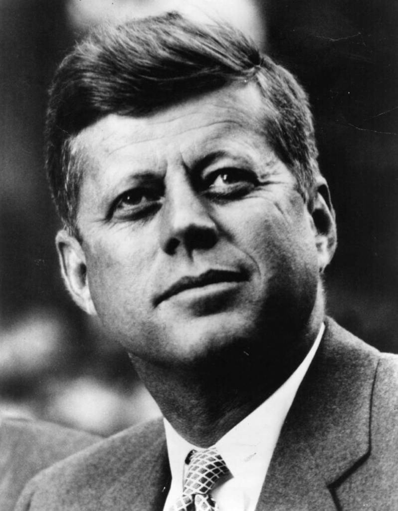 13 Orang Terkenal Di Dunia Ini Dirumorkan Mati Karena Dibunuh Oleh Organisasi Iluminati John F Kennedy