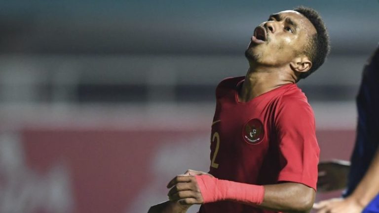 Akun Instagram Todd Rivaldo Diserang Netizen UEA, Pembelaan Warganet Tidak Kalah Kocak!