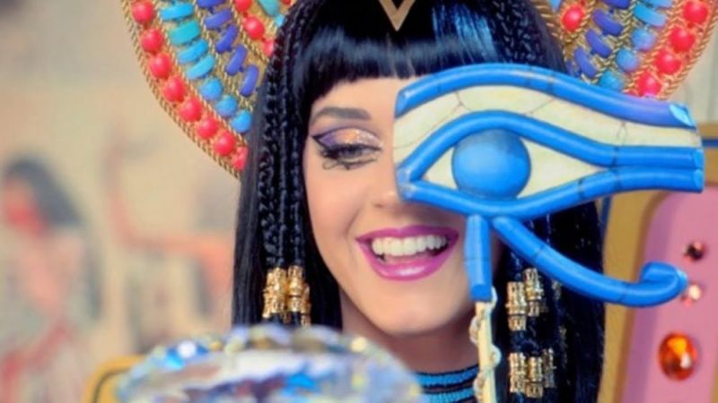 Berikut 20 Artis Terkenal Yang Dirumorkan Adalah Pengikut Illuminati, Percaya Atau Tidak Katty Perry