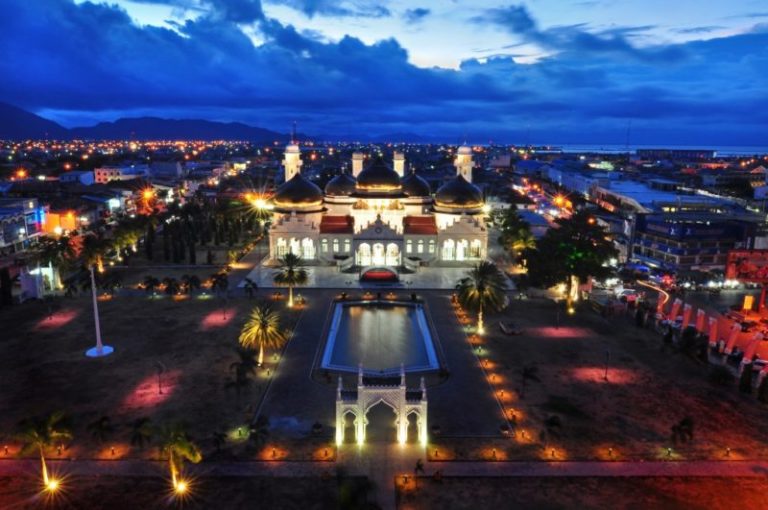 10 Kota Dengan Biaya Hidup Termahal Di Indonesia, Cek Kota Kalian! 3 10 Kota Dengan Biaya Hidup Termahal Di Indonesia, Cek Kota Kalian!