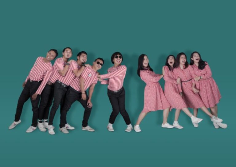 Unda Undi Ungkap Kegalauan di “Cinta Beratap Dusta” 3 Unda Undi Ungkap Kegalauan di “Cinta Beratap Dusta”