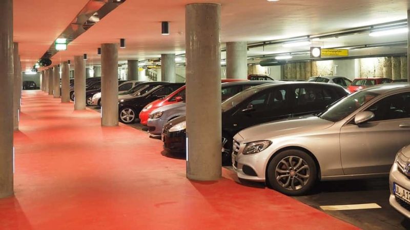 Cara Mencari Mobil Di Parkiran