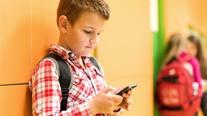 Cara Menjelaskan Anak Tentang Internet