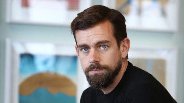 Akun Twitter Milik CEO Twitter Berhasil Diretas Hanya Melalui SMS