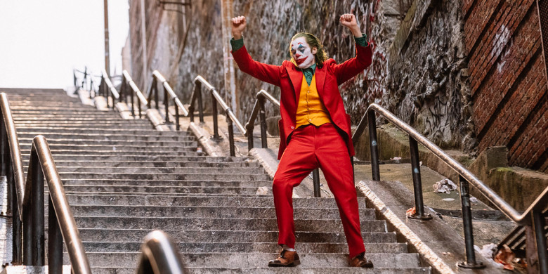 pendapatan joker debut