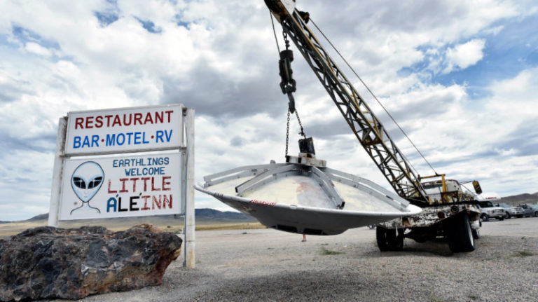 Read Area 51