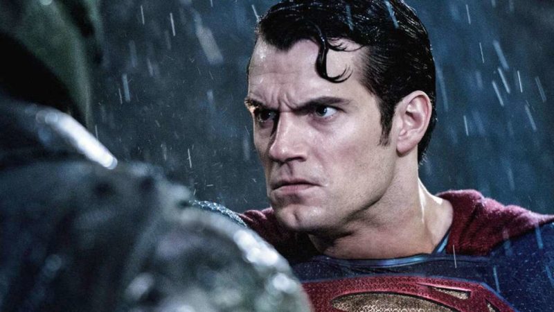 Cavill Tidak Menyerah Superman