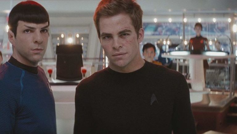 Sutradara Legion Akan Tulis dan Arahkan Star Trek Terbaru