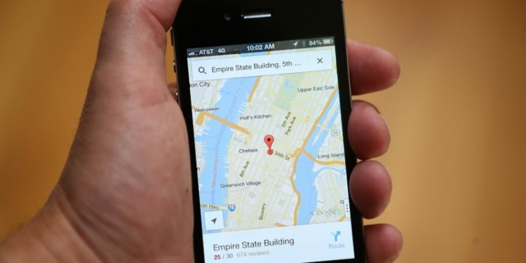 Google Maps Returns To Apple's IPhone