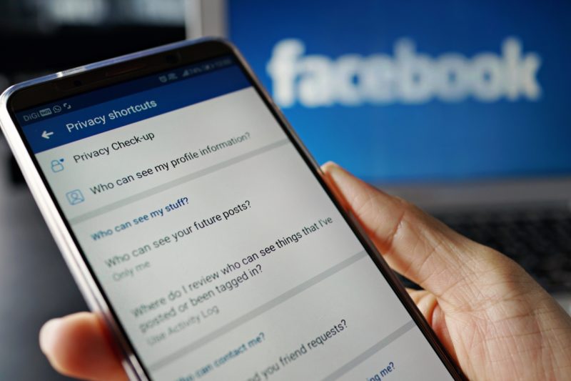 Database Akun Facebook Terekspos