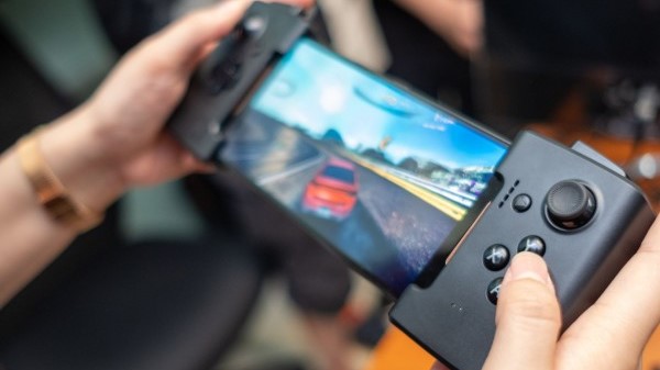 Ponsel Paling Kencang 2019